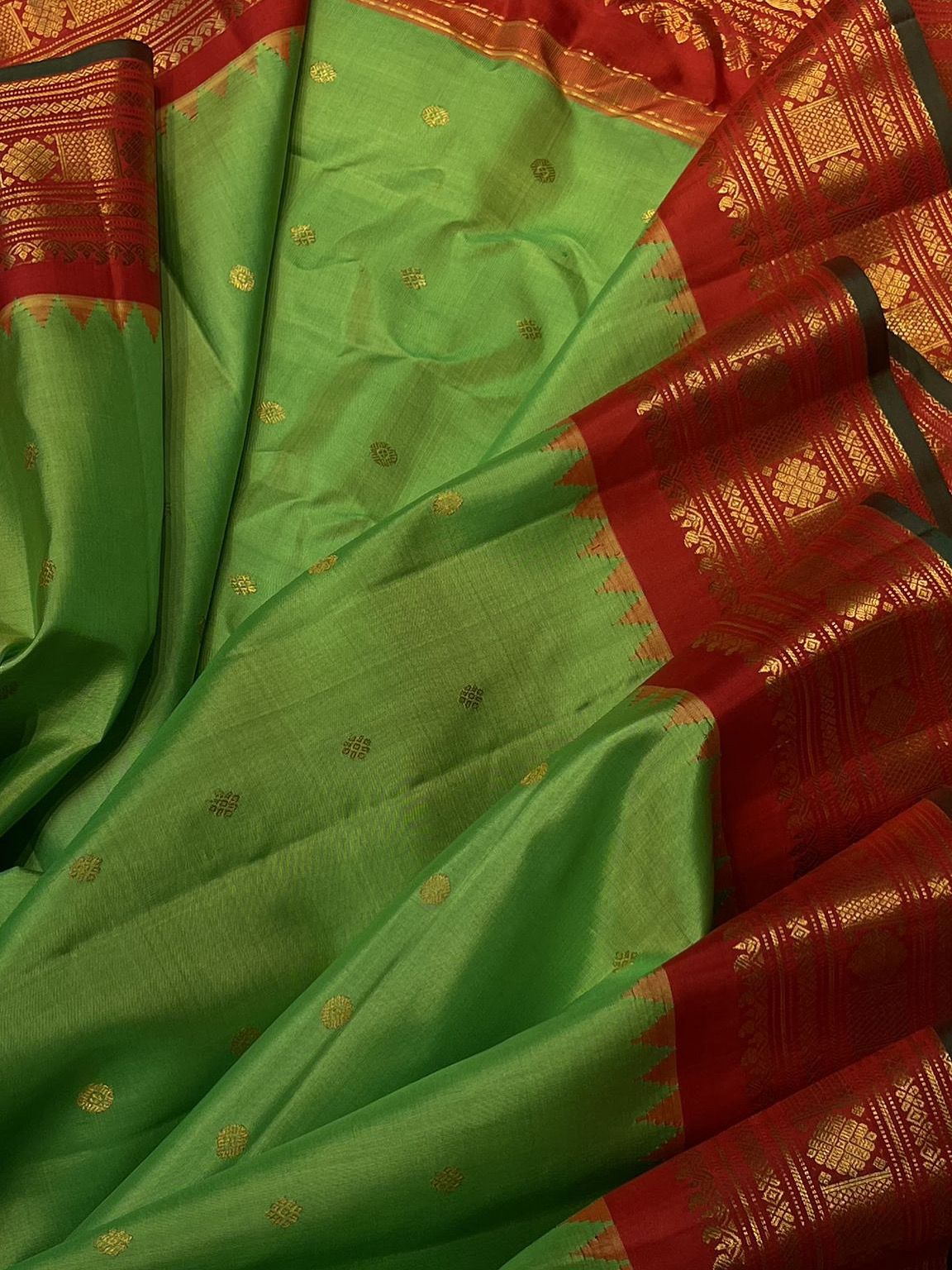 Gadwal Silk Sarees