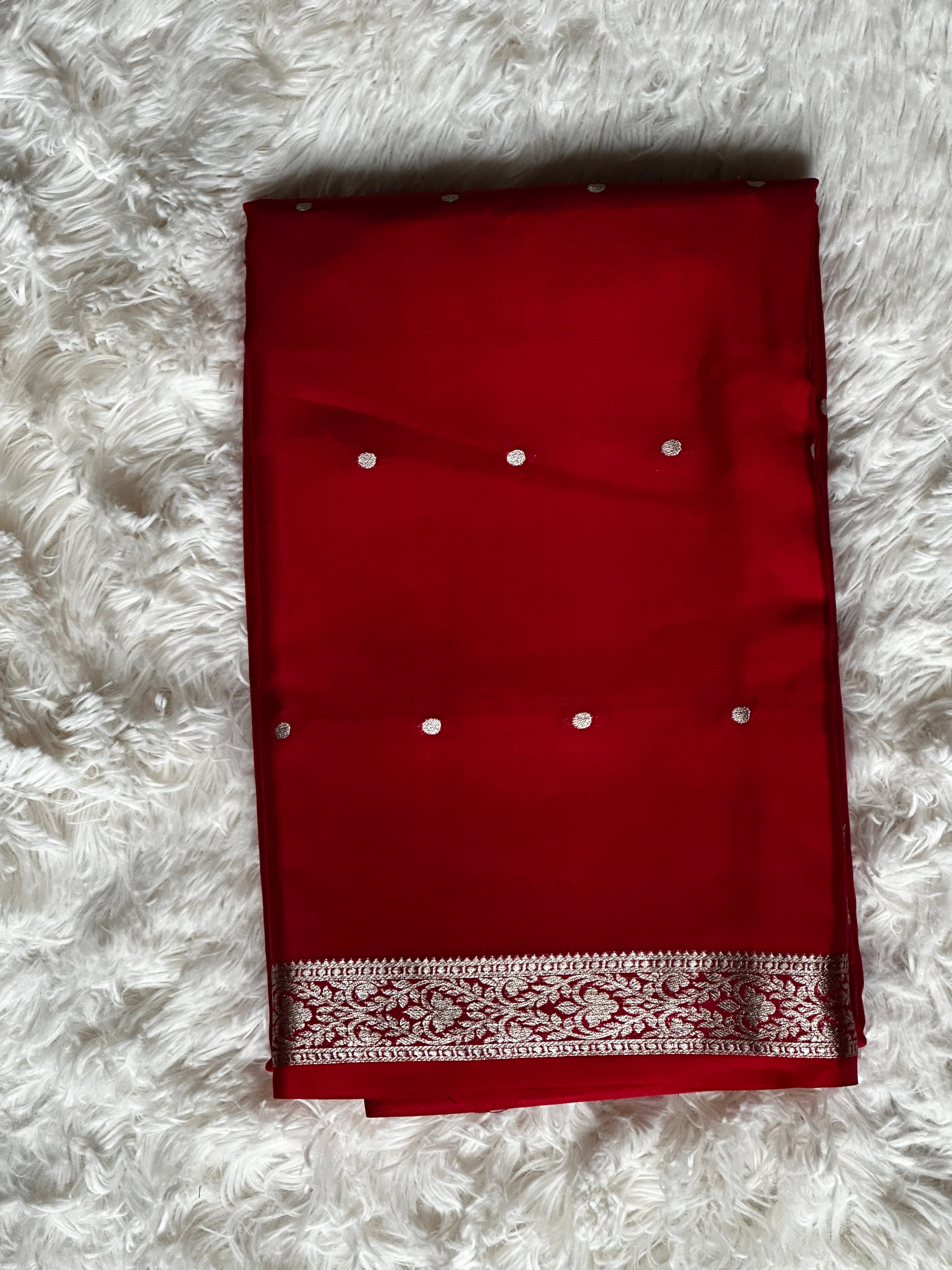 Red - 85 GSM - Mysore Crepe Saree